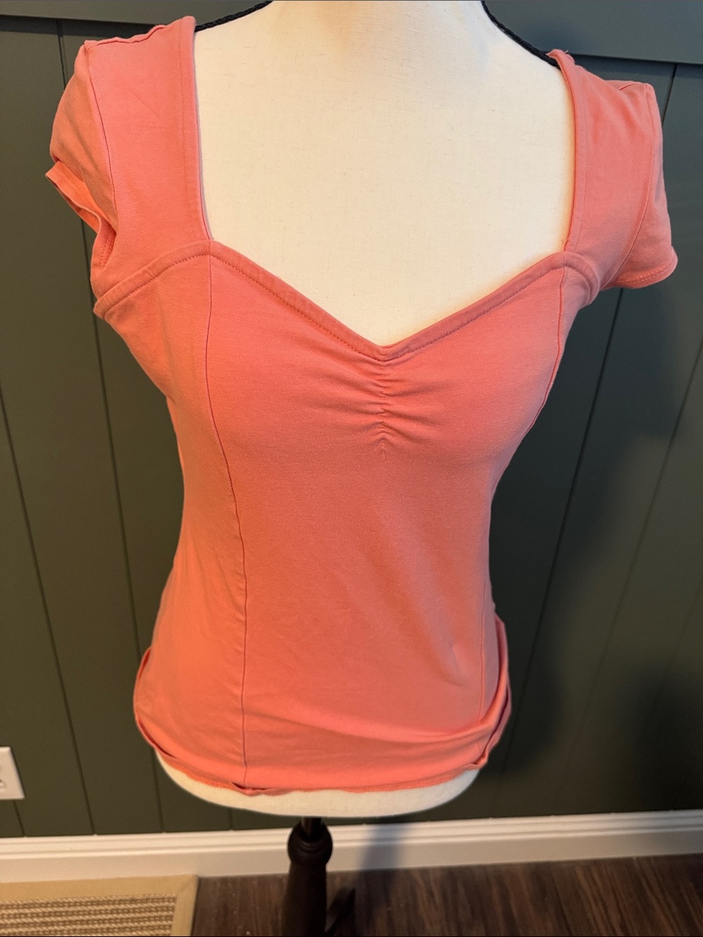 VENUS Coral Cap-Sleeve Sweetheart Neck Top